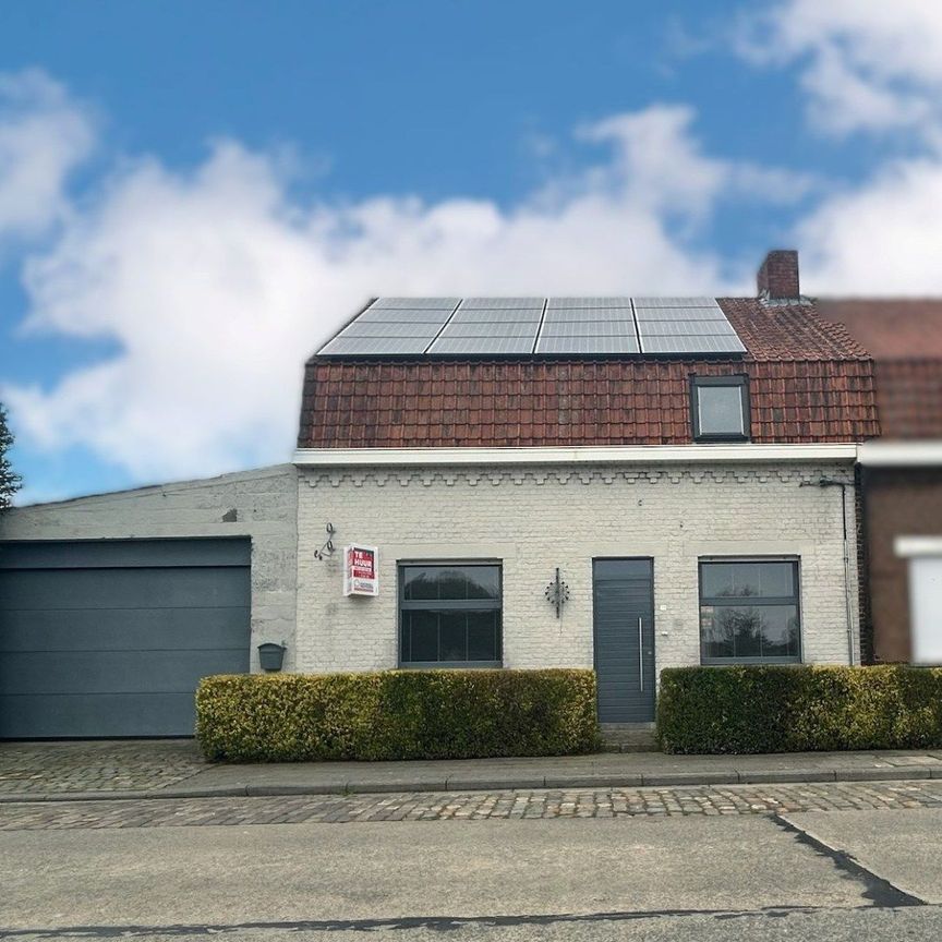 GEZELLIGE WONING MET DRIE SLAAPKAMERS, GARAGE EN TUIN - Foto 1