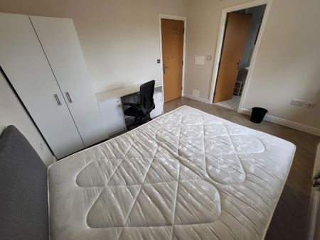 3 bedroom townhouse to rent - Photo 5