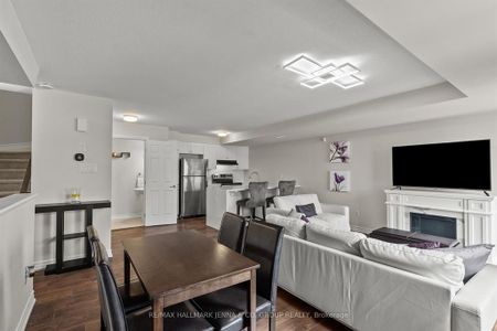 For Lease - 2302 Watercolours Way, Barrhaven, Ontario - Photo 3