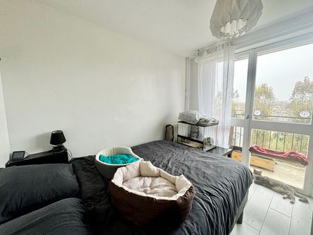 Apartment - Photo 4