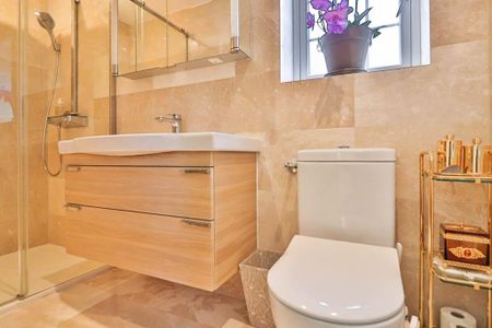 4 bedroom detached house to rent - Photo 5