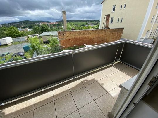 STARK! Ziemlich Exklusiv! EBK + modernes Bad! Stellplatz! Aufzug! - Photo 1