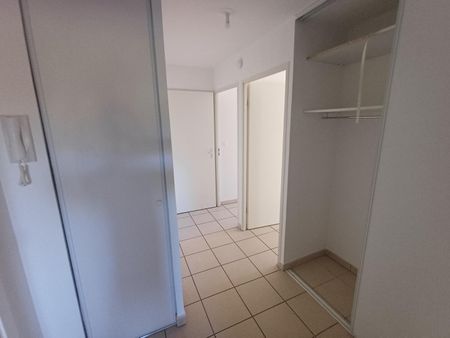 location Appartement T3 DE 63.15m² À GAGNAC SUR GARONNE - Photo 2