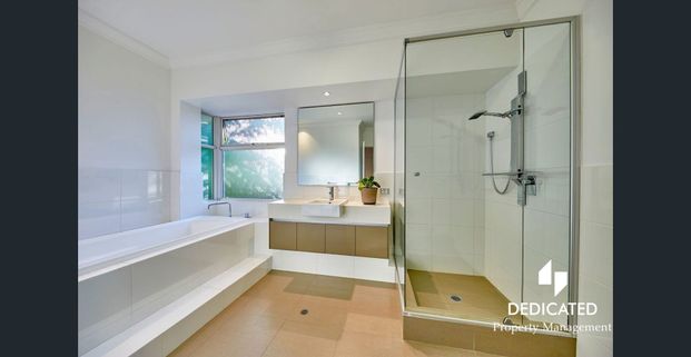 Luxurious and Spacious Resort Style Living - Photo 1