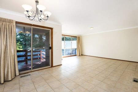 Big Unit, Quiet Location! - Photo 2