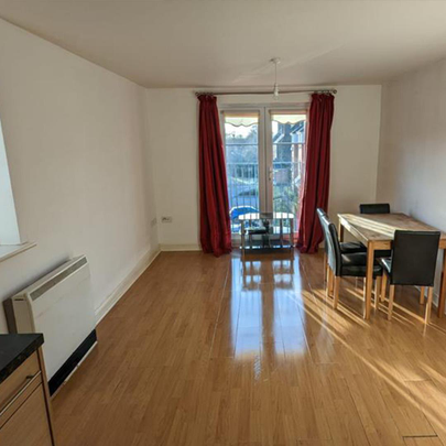 2 Bedroom Flat To Rent - Photo 1
