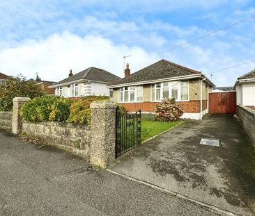 Kingsbere Avenue, Wallisdown - Photo 2