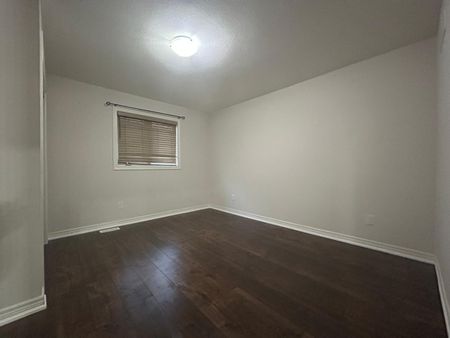 For Lease - 9334 Shoveller Drive, Niagara Falls, Ontario - Photo 3