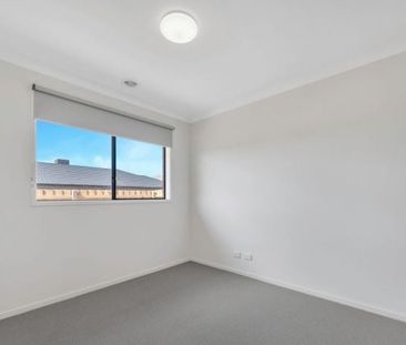 THREE BEDROOM HOME - Photo 3