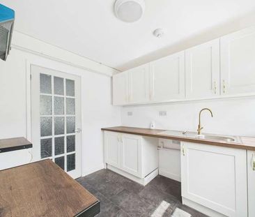 Beaufort Avenue, Hereford, HR2 - Photo 3