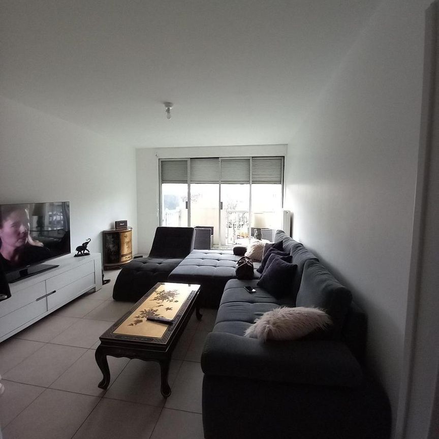 Location appartement 3 pièces 62.28 m2 à Tours - Photo 1