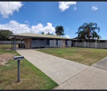 51 Maple Drive, Andergrove - Photo 5