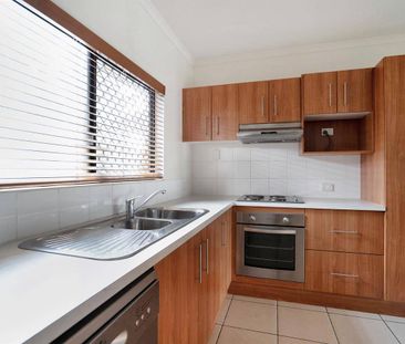 5/8 Macilwraith Street, Manoora - Photo 4