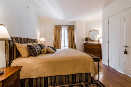 2000 Rue Drummond, Montréal (Ville-Marie), QC H3G - Photo 4