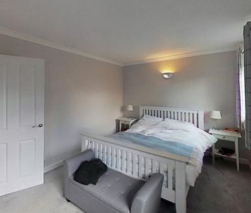 2 bedroom semi-detached house to rent - Photo 5