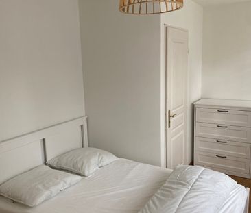 Location Appartement 2 pièces 45m² ORLEANS 45000 - Photo 2