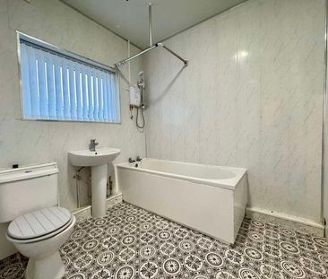 Burt Avenue, North Shields, NE29 - Photo 6