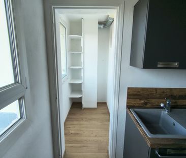 Location Appartement 2 pièces 47m² CAEN 14000 - Photo 2