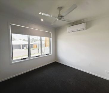 1/15 Kashmir Circuit, Greenbank QLD 4124 - House For Rent | Domain - Photo 2