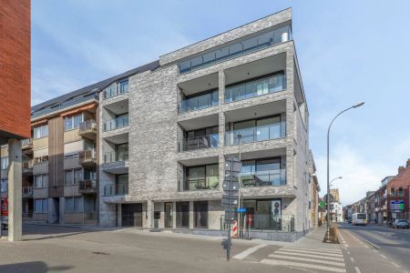 GELIJKVLOERS NIEUWBOUW APPARTEMENT MET TERRAS - Photo 2