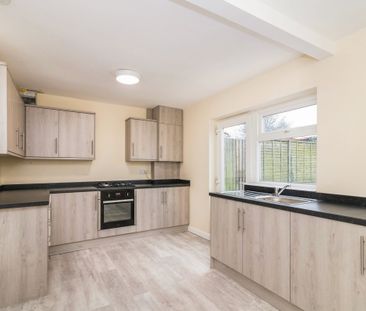3 bedroom house to rent Greenaleigh Road, B14 - Photo 3