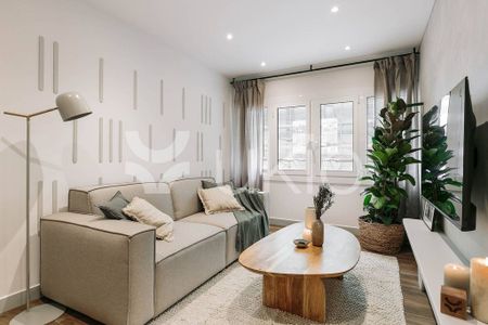 4 room luxury Flat for rent in Barcelona, Catalonia - Photo 4