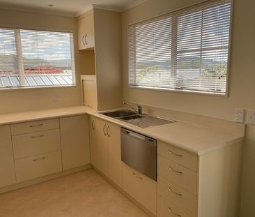 2 Atwood Grove, Churton Park - Photo 2