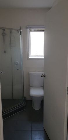 Charming 1BR Home in Hillcrest! - Photo 3