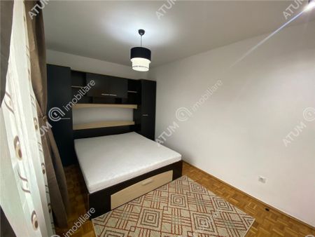 Apartament cu 2 camere decomandate si balcon in Sibiu zona R - Photo 5