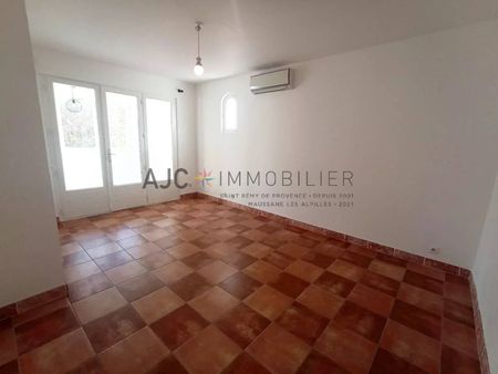 APPARTEMENT T2 + JARDIN, COUR ET PARKING - Photo 2
