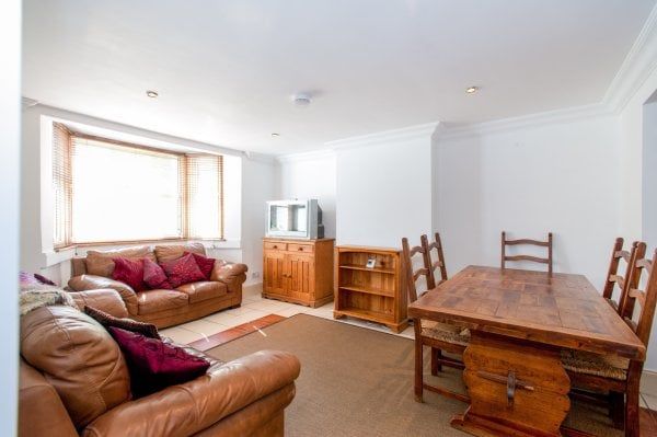 Albany Road, Southsea - Photo 1