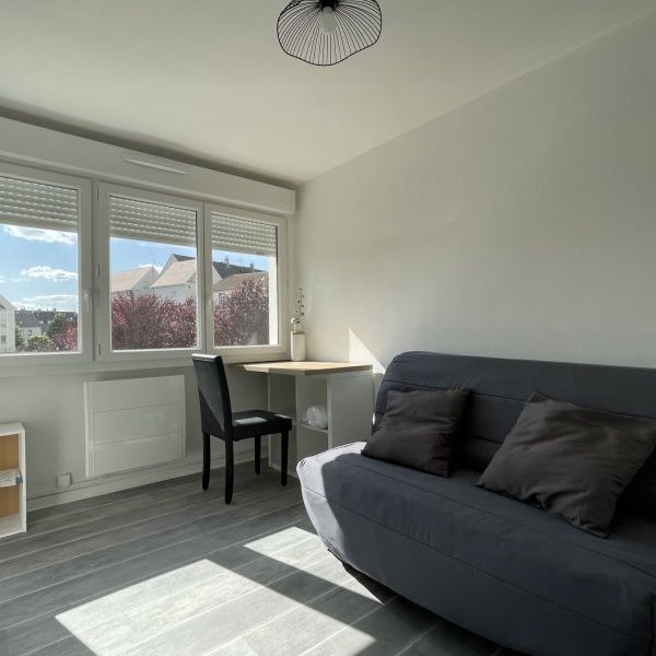 Location Appartement 1 pièce 19m² TROYES 10000 - Photo 1