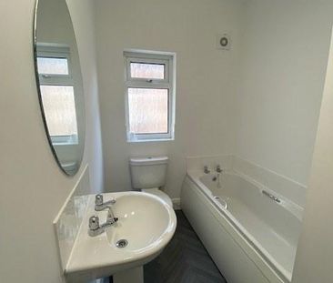 1 bedroom terraced house to rent - Photo 5