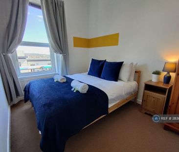 3 bedroom maisonette to rent - Photo 3