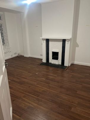 3 Bed Terraced House, Norbury Court Road, SW16 - Photo 1