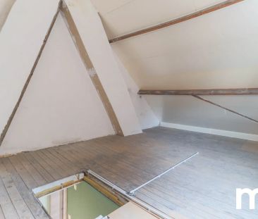 Centraal gelegen woning met 2 slaapkamers en garage - Foto 3