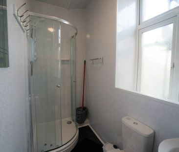 Apartment 2 55 High Street - Photo 5