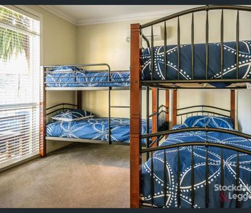 Prime location in the heart of Cowes - Photo 6