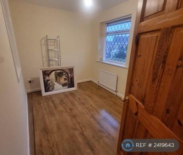 4 bedroom detached house to rent - Photo 4