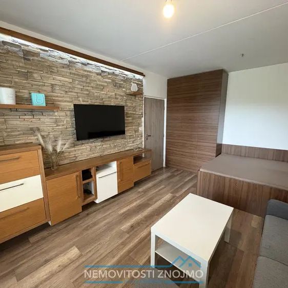 Moderní a plně zařízený byt 1+1 k pronájmu Gagarinova 3, Znojmo - Photo 1