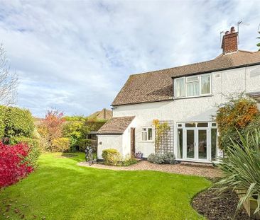 3 bedroom semi-detached house to rent - Photo 1