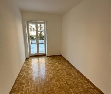 Gare 1B, Corcelles - Photo 2