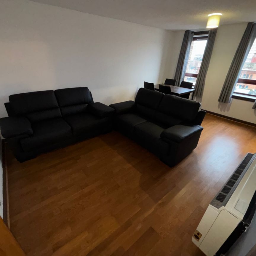 West Graham St, Glasgow, G4 9LH - Photo 1