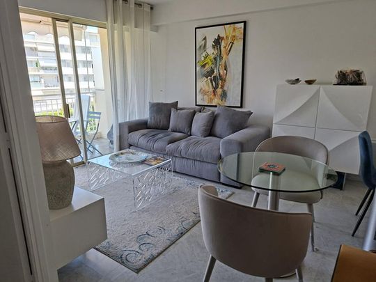 Location d un appartement T2 de 36,75 m 2 a cannes - Photo 1