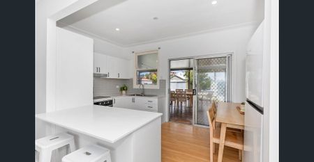 3 Bedroom Home - Photo 2