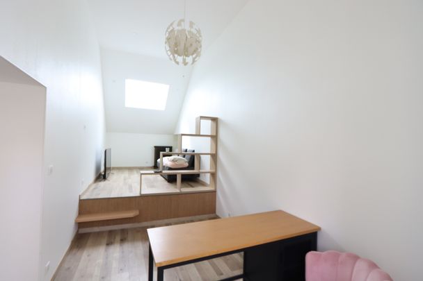 Location Maison 4 pièces 107m² POUGUES LES EAUX 58320 - Photo 1