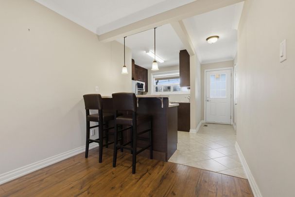 For Lease - 303 Rossland Road Unit# Main, Whitby, Ontario - Photo 1