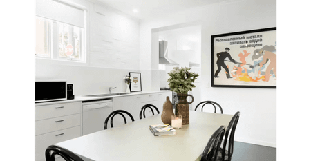 ‘Cumnock Stables’ – A Rare Royal Park Invitation - Photo 4