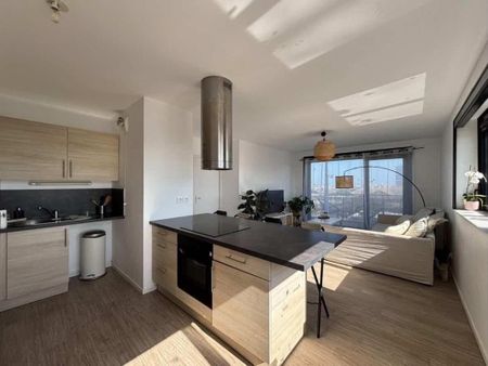 Location Appartement 4 pièces 75m² BREST 29200 - Photo 2