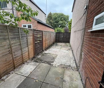 Fir Tree Avenue, Tile Hill, Coventry CV4 9FP - Photo 3